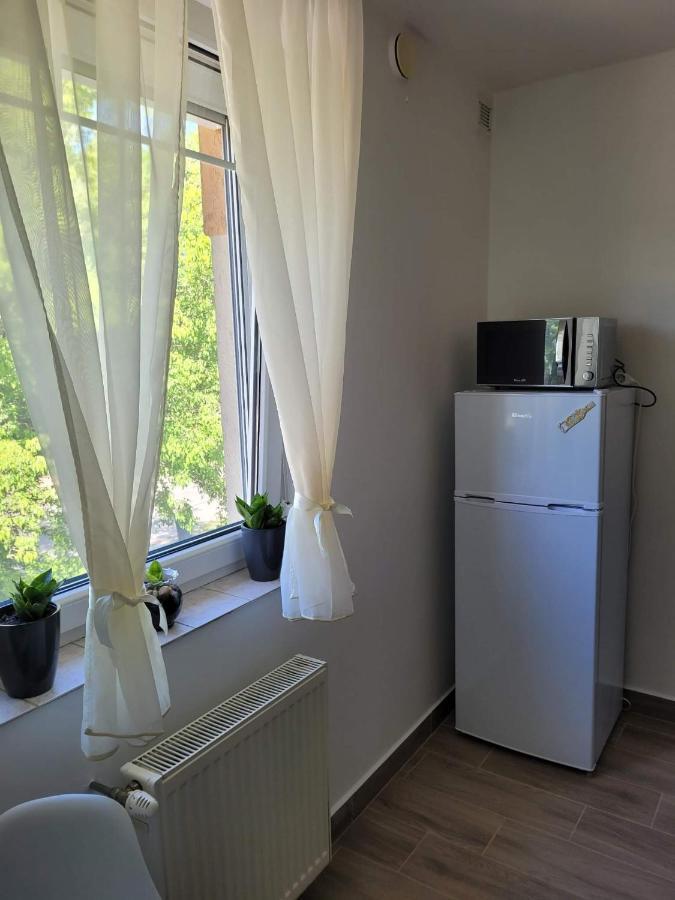 Cili Apartman Egerアパートメント エクステリア 写真